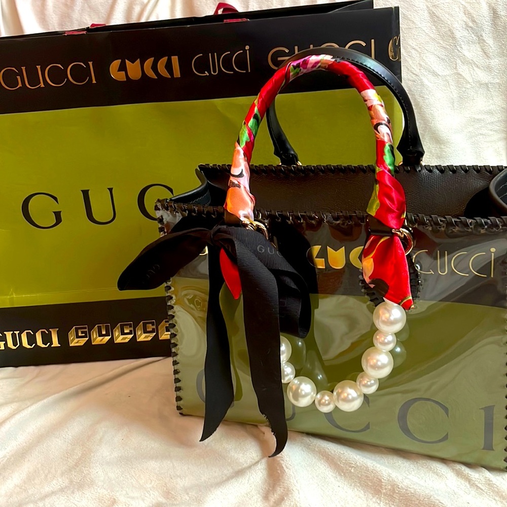 AUTHENTIC Gucci paper shopping bag handmade purse